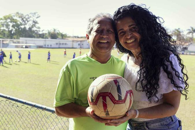 Leda e Juvêncio: servidores da Caesb, eles são frequentadores assíduos do Caeso(foto: Vinicius Cardoso Vieira/Esp. CB/D.A Press) Leda e Juvêncio: servidores da Caesb, eles são frequentadores assíduos do Caeso(foto: Vinicius Cardoso Vieira/Esp. CB/D.A Press)