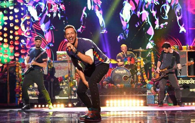 O novo disco da banda deve chegar às plataformas neste mês(foto: Kevin Mazur/AMA2015/WireImage) O novo disco da banda deve chegar às plataformas neste mês(foto: Kevin Mazur/AMA2015/WireImage)