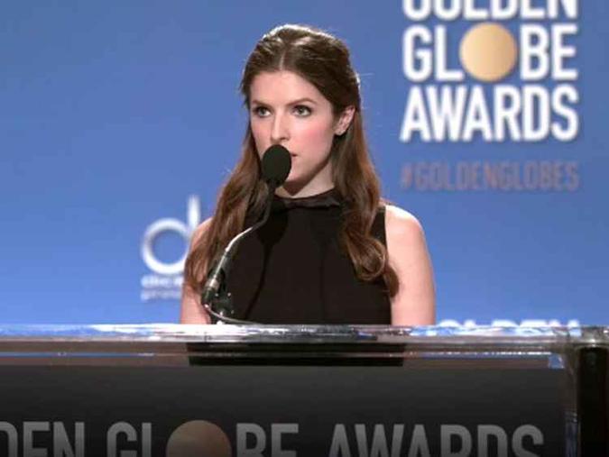 Anna Kendrick apresenta indicados do Globo de Ouro(foto: Reprodução/Globo de Ouro) Anna Kendrick apresenta indicados do Globo de Ouro(foto: Reprodução/Globo de Ouro)