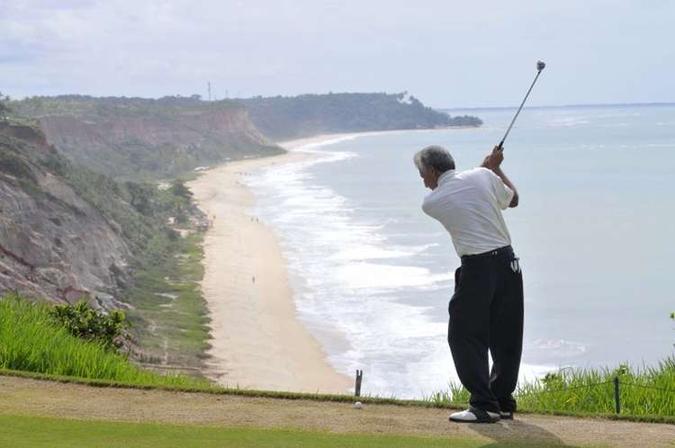 Em um dos resorts de Trancoso, o golfe pode ser praticado à beira-mar(foto: Minervino Junior/CB/D.A Press) Em um dos resorts de Trancoso, o golfe pode ser praticado à beira-mar(foto: Minervino Junior/CB/D.A Press)