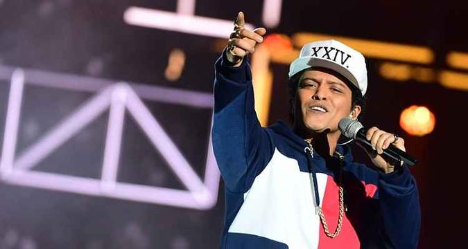 Em novo disco, Bruno Mars faz um tributo ao R&B do passado(foto: AFP / Emmanuel DUNAND) Em novo disco, Bruno Mars faz um tributo ao R&B do passado(foto: AFP / Emmanuel DUNAND)