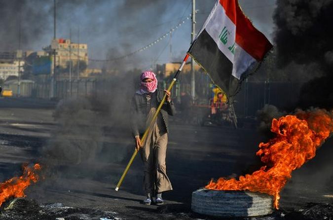 Apenas esta semana 12 pessoas já morreram nas manifestações antigoverno no Iraque.(foto: Haidar HAMDANI / AFP) Apenas esta semana 12 pessoas já morreram nas manifestações antigoverno no Iraque.(foto: Haidar HAMDANI / AFP)