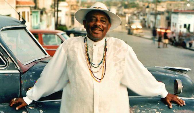O cubano Felix Baloy, do Buena Vista Social Club, faz dois shows na cidade(foto: Arquivo Pessoal/Divulgação) O cubano Felix Baloy, do Buena Vista Social Club, faz dois shows na cidade(foto: Arquivo Pessoal/Divulgação)