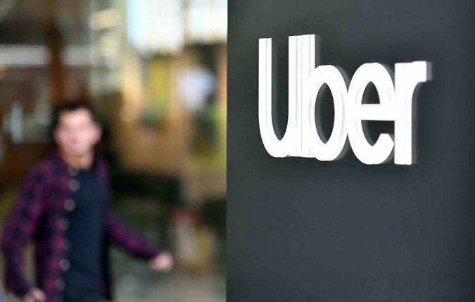 Uber lança novo recurso 'Chamada de LED'(foto: Josh Edelson ) Uber lança novo recurso 'Chamada de LED'(foto: Josh Edelson )