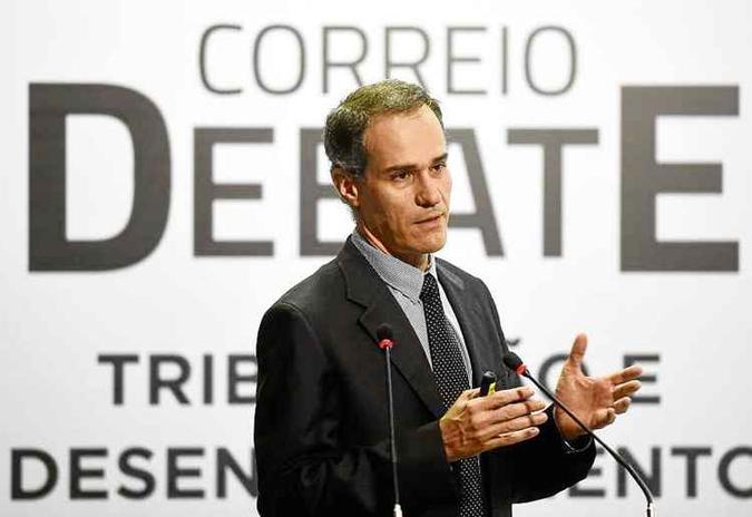 Na opinião de André Portugal, ao não rever a política de tributos, a União favorece o descaminho(foto: Ed Alves/CB/D.A Press) Na opinião de André Portugal, ao não rever a política de tributos, a União favorece o descaminho(foto: Ed Alves/CB/D.A Press)
