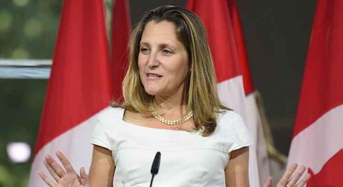 A ministra canadense de Relações Exteriores, Chrystia Freeland voltou a Washington nesta quarta-feira com esperança de diálogos construtivos(foto: AFP) A ministra canadense de Relações Exteriores, Chrystia Freeland voltou a Washington nesta quarta-feira com esperança de diálogos construtivos(foto: AFP)