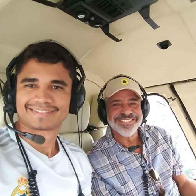 Lulu Santos e Clebson Teixeira durante passeio de helicóptero (foto: Instagram/Reprodução ) Lulu Santos e Clebson Teixeira durante passeio de helicóptero (foto: Instagram/Reprodução )