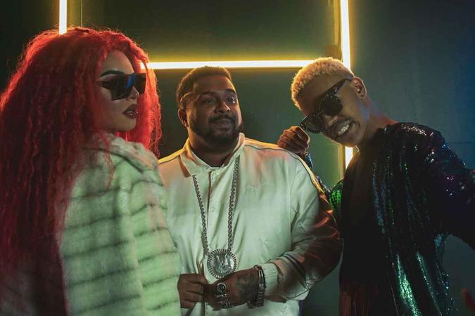 É o primeiro trabalho dos artistas juntos(foto: Reprodução/ Youtube) É o primeiro trabalho dos artistas juntos(foto: Reprodução/ Youtube)