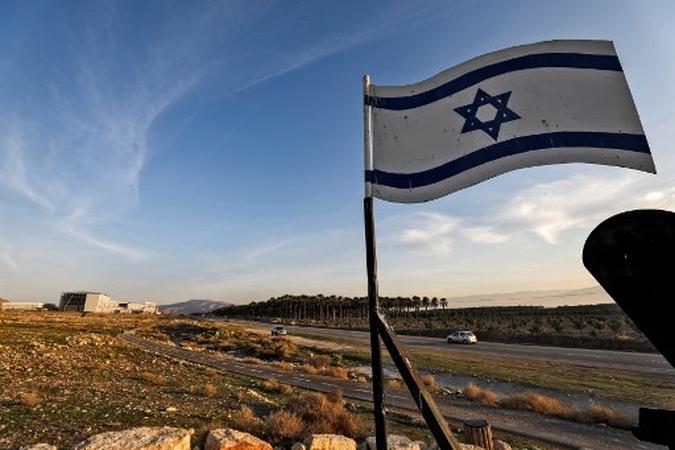 Primeiro-ministro palestino pediu à comunidade internacional que boicote o plano americano de paz regional(foto: Emmanuel DUNAND / AFP) Primeiro-ministro palestino pediu à comunidade internacional que boicote o plano americano de paz regional(foto: Emmanuel DUNAND / AFP)