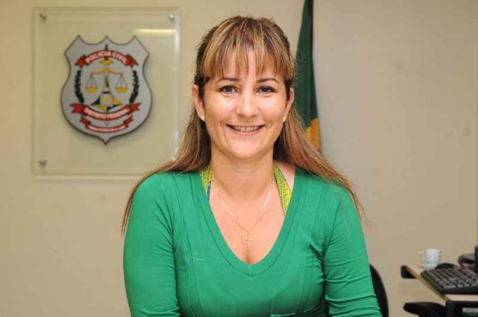 A ex-delegada Martha Vargas, na época em que chefiava a 1ª Delegacia de Polícia (Asa Sul)(foto: Adauto Cruz/CB/D.A Press - 31/03/2010) A ex-delegada Martha Vargas, na época em que chefiava a 1ª Delegacia de Polícia (Asa Sul)(foto: Adauto Cruz/CB/D.A Press - 31/03/2010)