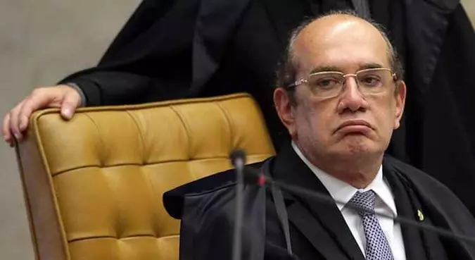O vaivém de Gilmar Mendes está sendo classificado por seus assessores como uma verdadeira maratona(foto: Antônio Cruz/Agência brasil) O vaivém de Gilmar Mendes está sendo classificado por seus assessores como uma verdadeira maratona(foto: Antônio Cruz/Agência brasil)
