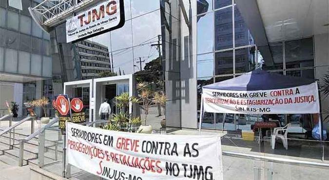 Gasto do Judiciário vai triplicar com de venda da folga prolongada(foto: Juarez Rodrigues/EM/D.A Press - 22/10/15) Gasto do Judiciário vai triplicar com de venda da folga prolongada(foto: Juarez Rodrigues/EM/D.A Press - 22/10/15)