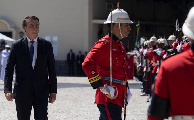 A dúvida de Bolsonaro é sobre quando será feita a viagem à China(foto: Mauro Pimentel/AFP) A dúvida de Bolsonaro é sobre quando será feita a viagem à China(foto: Mauro Pimentel/AFP)
