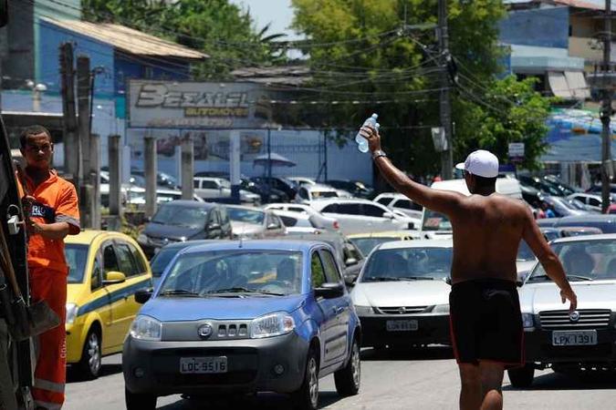 A informalidade acima de 30% e menor do que 50% atinge 15 estados(foto: Tania Rêgo/Agência Brasil) A informalidade acima de 30% e menor do que 50% atinge 15 estados(foto: Tania Rêgo/Agência Brasil)