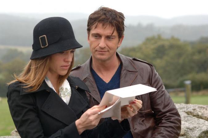 Atores Hilary Swank e Gerard Butler em cena do filme Filme P.S., eu te amo(foto: Jonathan Hession/Paris Filmes/Divulgação) Atores Hilary Swank e Gerard Butler em cena do filme Filme P.S., eu te amo(foto: Jonathan Hession/Paris Filmes/Divulgação)