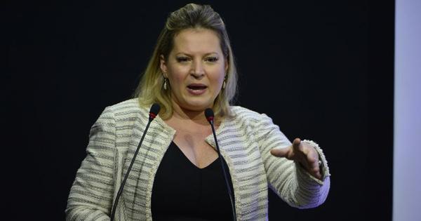 Joice Hasselmann &eacute; acusada de produzir fake news contra bolsonaristas