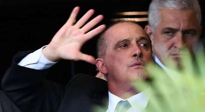 Lorenzoni disse que Lorenzoni disse que