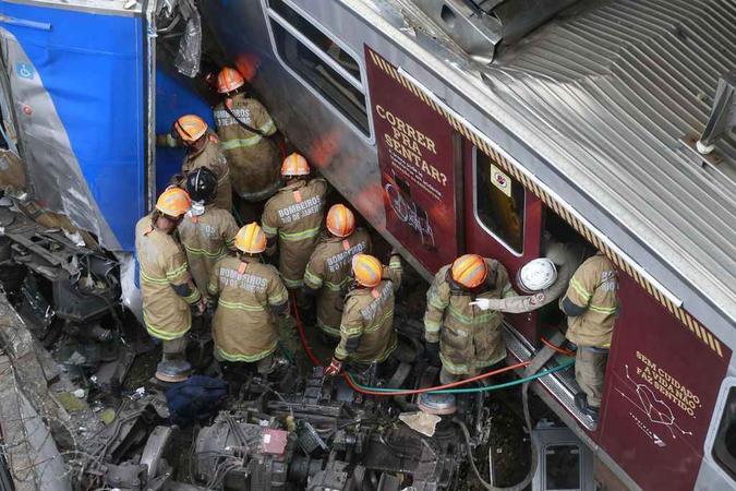Acidente na Estação São Cristóvão da SuperVia (foto: Tânia Regô/Agência Brasil ) Acidente na Estação São Cristóvão da SuperVia (foto: Tânia Regô/Agência Brasil )