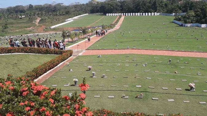 Apenas familiares e amigos próximos participam de velório de Rhuan Maycon, o menino que foi esquartejado pela mãe, em Samambaia (foto: Arquivo pessoal) Apenas familiares e amigos próximos participam de velório de Rhuan Maycon, o menino que foi esquartejado pela mãe, em Samambaia (foto: Arquivo pessoal)