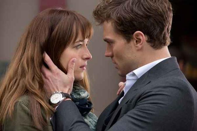 Jamie Dornan e Dakota Johnson foram o 'pior combo' do ano Jamie Dornan e Dakota Johnson foram o 'pior combo' do ano