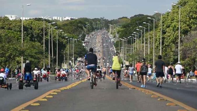 O Eixão do Lazer não estará liberado no feriado de 1º de janeiro de 2018(foto: Frederico Holanda/Divulgação) O Eixão do Lazer não estará liberado no feriado de 1º de janeiro de 2018(foto: Frederico Holanda/Divulgação)