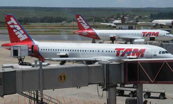 Do Aeroporto de Brasília partem 40 voos para fora do país por semana, segundo a Inframerica(foto: Ed Alves/CB/D.A Press) Do Aeroporto de Brasília partem 40 voos para fora do país por semana, segundo a Inframerica(foto: Ed Alves/CB/D.A Press)