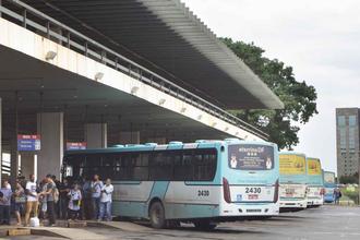 Menos tempo no engarrafamento: ônibus expresso liga Brasília e Entorno