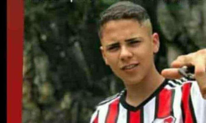 Robson Soares da Silva estudava em uma unidade do Colégio Chromos (foto: Reprodução da internet/WhatsApp) Robson Soares da Silva estudava em uma unidade do Colégio Chromos (foto: Reprodução da internet/WhatsApp)