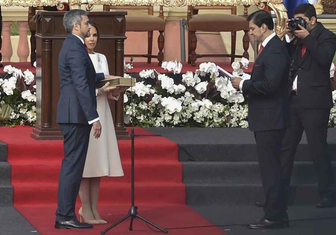 O novo presidente toma posse com o desafio estabelecer acordos com oposição, já que não possui maioria plena no Congresso O novo presidente toma posse com o desafio estabelecer acordos com oposição, já que não possui maioria plena no Congresso