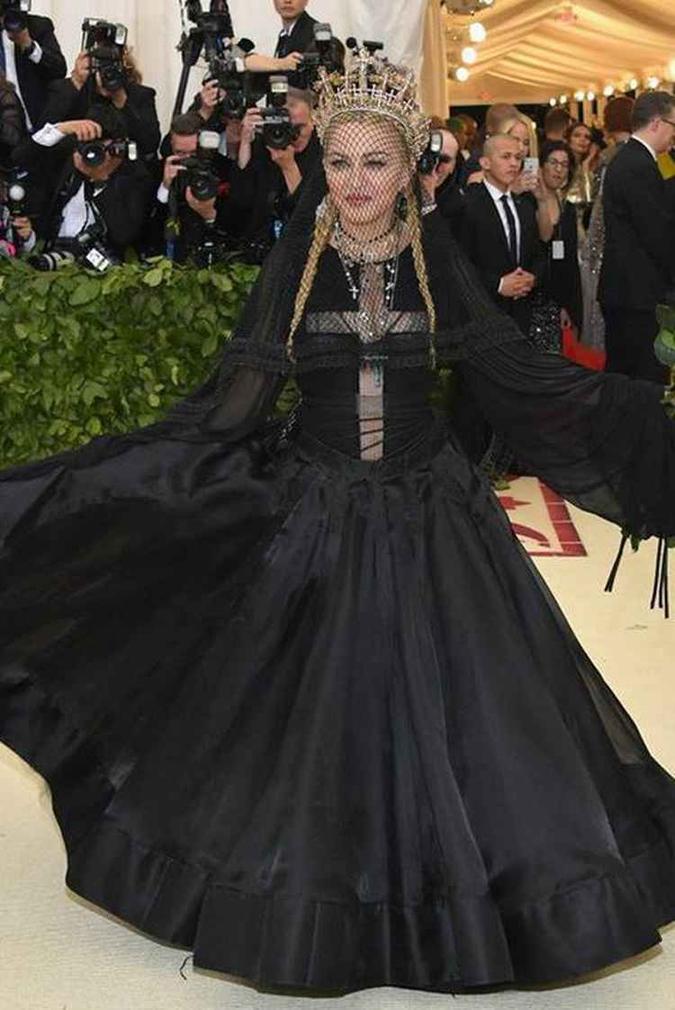 Madonna em seu look de viúva(foto: AFP) Madonna em seu look de viúva(foto: AFP)