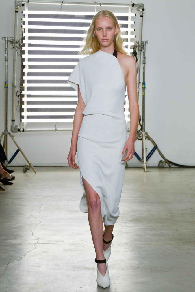 Narciso Rodriguez, Primavera 2019(foto: Narciso Rodriguez) Narciso Rodriguez, Primavera 2019(foto: Narciso Rodriguez)