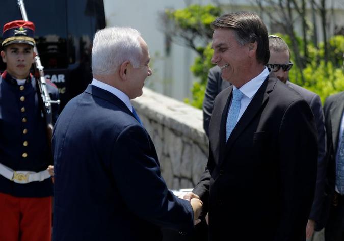 Encontro inédito: promessa de acordos na primeira visita oficial de um premiê israelense ao país(foto: Leo Correa/AFP) Encontro inédito: promessa de acordos na primeira visita oficial de um premiê israelense ao país(foto: Leo Correa/AFP)