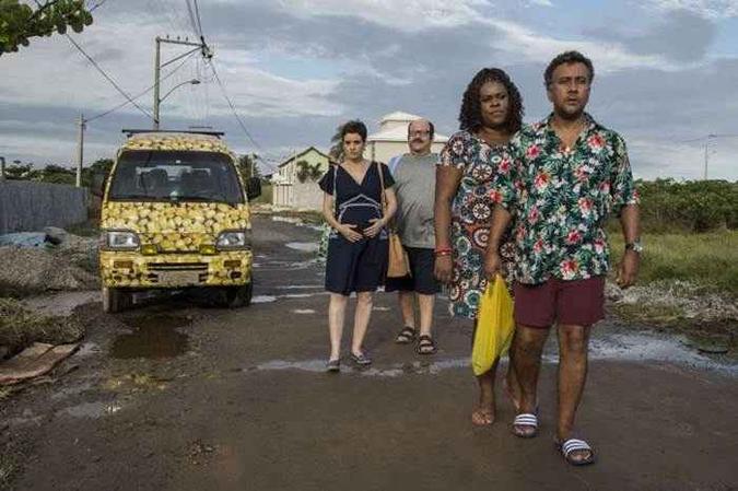 Comédia nacional Os farofeiros parece destinada a ser mais um sucesso de Roberto Santucci(foto: Internet / Reprodução) Comédia nacional Os farofeiros parece destinada a ser mais um sucesso de Roberto Santucci(foto: Internet / Reprodução)