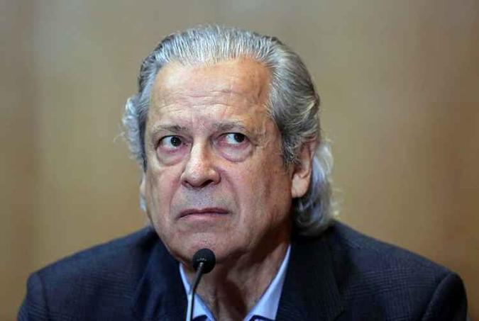 Votaram pela soltura o relator, Dias Toffoli, e os ministros Gilmar Mendes e Ricardo Lewandowski(foto: Heuler Andrey / AFP) Votaram pela soltura o relator, Dias Toffoli, e os ministros Gilmar Mendes e Ricardo Lewandowski(foto: Heuler Andrey / AFP)