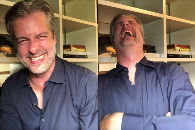 Em fevereiro de 2019, Victor Chaves publicou um vídeo polêmico no Youtube, em que faz uma entrevista com consigo mesmo. Na ocasião, ele satirizou as acusações de agressão à ex-mulher, Poliana Bagatini(foto: Reprodução/Youtube ) Em fevereiro de 2019, Victor Chaves publicou um vídeo polêmico no Youtube, em que faz uma entrevista com consigo mesmo. Na ocasião, ele satirizou as acusações de agressão à ex-mulher, Poliana Bagatini(foto: Reprodução/Youtube )