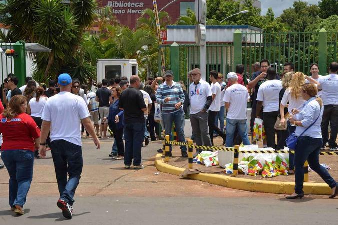 Pedido de dispensa deve ser feita ao coordenador de curso(foto: Valter Campanato/Agência Brasil) Pedido de dispensa deve ser feita ao coordenador de curso(foto: Valter Campanato/Agência Brasil)