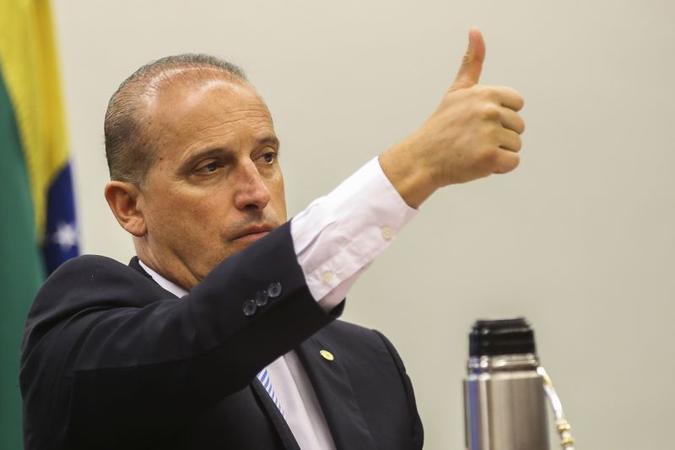 Onyx nomeou o delegado Pontes que apontou em 2016 a 'criminalidade institucionalizada no governo do PT'(foto: Antonio Cruz/ Agência Brasil) Onyx nomeou o delegado Pontes que apontou em 2016 a 'criminalidade institucionalizada no governo do PT'(foto: Antonio Cruz/ Agência Brasil)