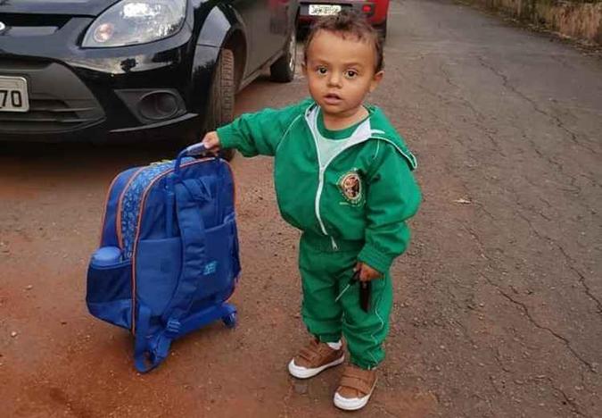 Corpo de Bernado foi encontrado às margens BR-24 no povoado de Campos de São João, distrito de Palmeiras - Bahia(foto: Reprodução/Facebook ) Corpo de Bernado foi encontrado às margens BR-24 no povoado de Campos de São João, distrito de Palmeiras - Bahia(foto: Reprodução/Facebook )