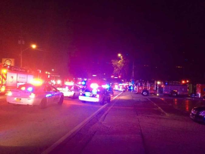 Carros da polícia do lado de fora da boate Pulse, onde ocorreu o ataque AFP PHOTO / ORLANDO POLICE DEPARTMENT Carros da polícia do lado de fora da boate Pulse, onde ocorreu o ataque AFP PHOTO / ORLANDO POLICE DEPARTMENT