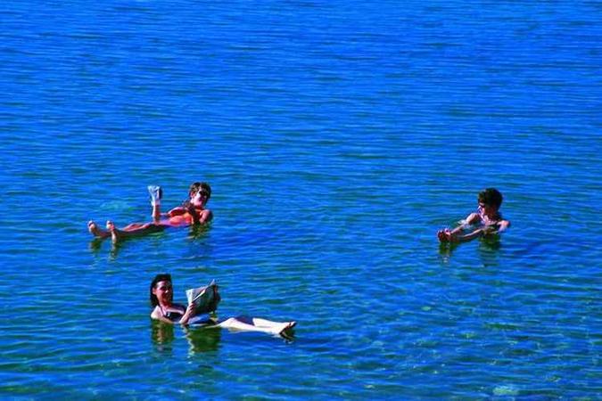 Mar Morto perdeu 35% de sua superfície(foto: Jordan Travel Board/Divulgação) Mar Morto perdeu 35% de sua superfície(foto: Jordan Travel Board/Divulgação)