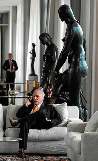 Temer: governo corre contra o tempo para aprovar texto na Câmara até o dia 15(foto: Marcos Corrêa/PR) Temer: governo corre contra o tempo para aprovar texto na Câmara até o dia 15(foto: Marcos Corrêa/PR)