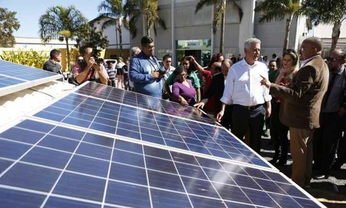 O sistema de captação de energia solar montado pelos participantes(foto: Dênio Simões/Agência Brasília) O sistema de captação de energia solar montado pelos participantes(foto: Dênio Simões/Agência Brasília)