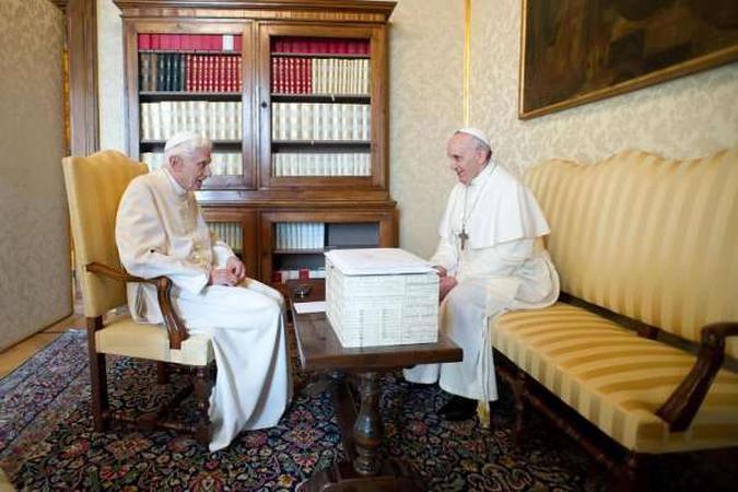 (foto: AFP PHOTO / OSSERVATORE ROMANO) (foto: AFP PHOTO / OSSERVATORE ROMANO)
