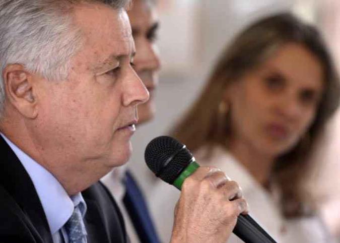 Com o passar dos meses, a dívida acumulada vai ficando maior e insustentável, o que obriga o governo a fazer parcelamento até que entrem recursos novos (foto: Carlos Vieira/CB/D.A Press ) Com o passar dos meses, a dívida acumulada vai ficando maior e insustentável, o que obriga o governo a fazer parcelamento até que entrem recursos novos (foto: Carlos Vieira/CB/D.A Press )