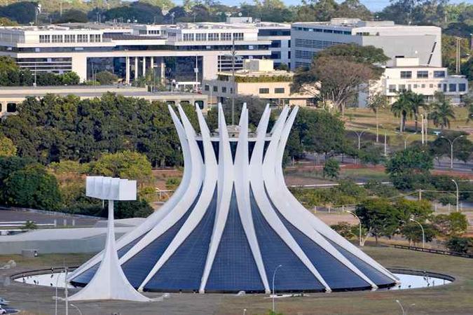 Catedral de Brasília(foto: Helio Montferre/Esp. CB/D.A Press) Catedral de Brasília(foto: Helio Montferre/Esp. CB/D.A Press)