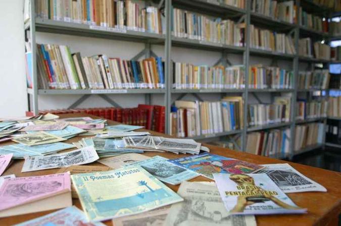 A biblioteca Patativa do Assaré, na Casa do Cantador, reúne exemplares raros de livros de cordel(foto: Daniella Sasaki/Esp. CB/D.A Press) A biblioteca Patativa do Assaré, na Casa do Cantador, reúne exemplares raros de livros de cordel(foto: Daniella Sasaki/Esp. CB/D.A Press)
