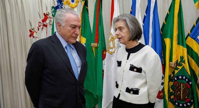 O chefe da Suprema Corte é o terceiro na linha sucessória(foto: Alan Santos/PR) O chefe da Suprema Corte é o terceiro na linha sucessória(foto: Alan Santos/PR)