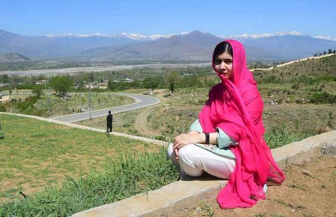 Malala fez uma viagem surpresa ao Paquistão(foto: Abdul Mageed/AFP) Malala fez uma viagem surpresa ao Paquistão(foto: Abdul Mageed/AFP)