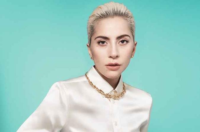 A cantora pop vai pausar a carreira ao fim da turnê Joanne, que passa no Brasil dia 15(foto: Reprodução/Facebook) A cantora pop vai pausar a carreira ao fim da turnê Joanne, que passa no Brasil dia 15(foto: Reprodução/Facebook)