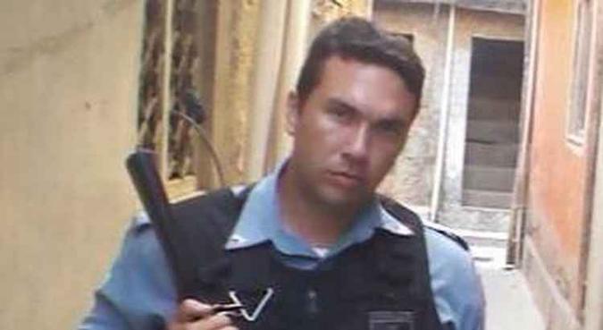 Rafael Silva Estevão é o 49° policial militar morto no Rio só esse ano (foto: Reprodução/Redes sociais) Rafael Silva Estevão é o 49° policial militar morto no Rio só esse ano (foto: Reprodução/Redes sociais)